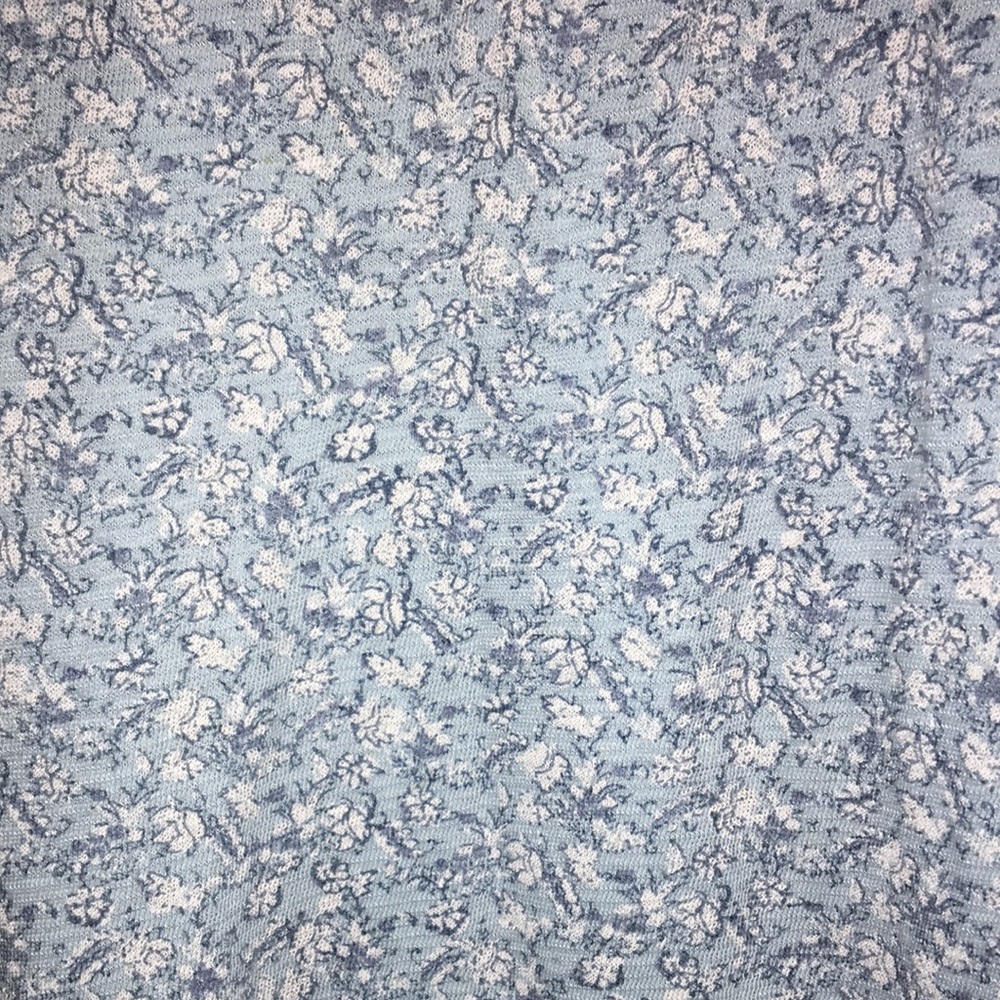 Lucky Brand Blue Paisley Floral Women's Short Sleeve Spring Top Size Small 2/4/6 - Picture 5 of 16